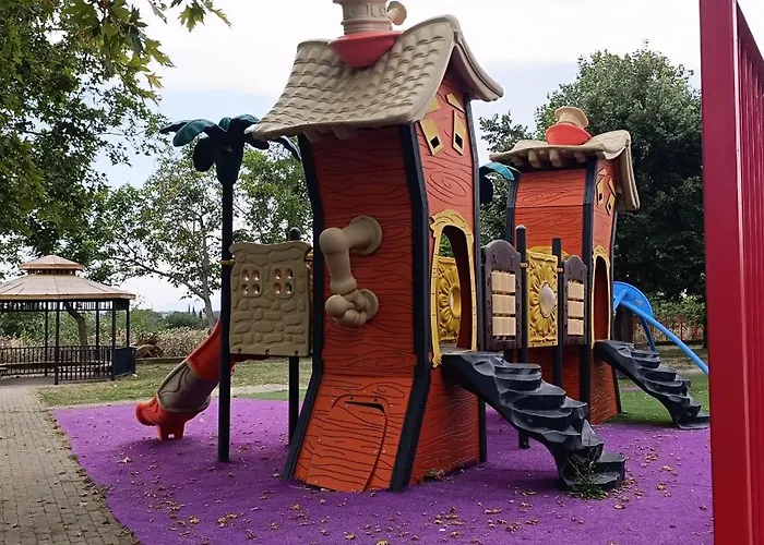 Park Apartment